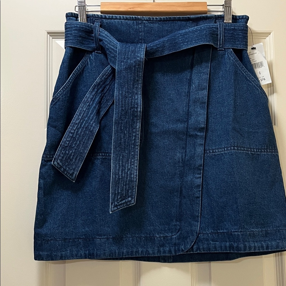 Cabi Spring 2025  Denim Edie Jean Skirt - Picture 3 of 7